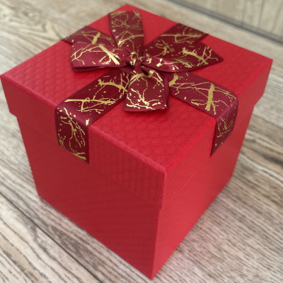 FLOWER BOX KWADRAT 13X12,5 CM CZERWONY