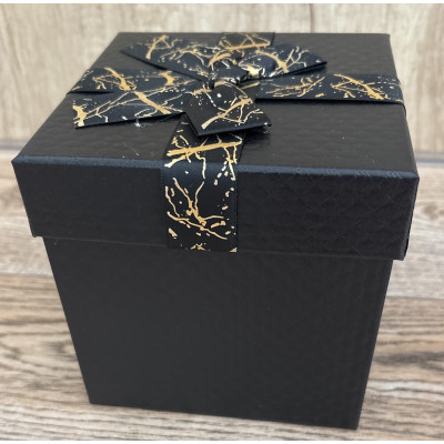 FLOWER BOX KWADRAT 13X12,5 CM CZARNY